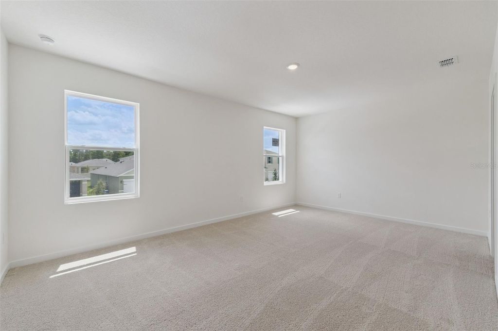 Image 17 of property listing at 1876 HOWARD MESA DRIVE, Kissimmee, FL 34744
