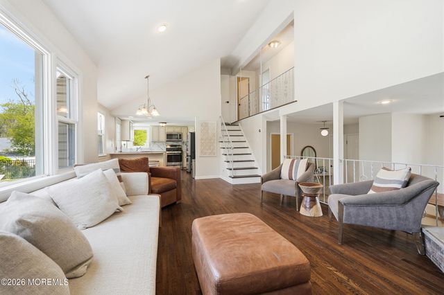 4 Cheryl Drive, Oakhurst, NJ 07755