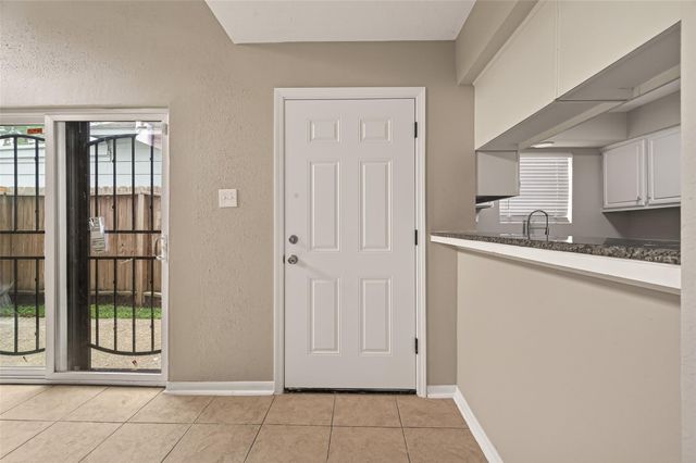 12239 W Village Drive C, Houston, TX 77039