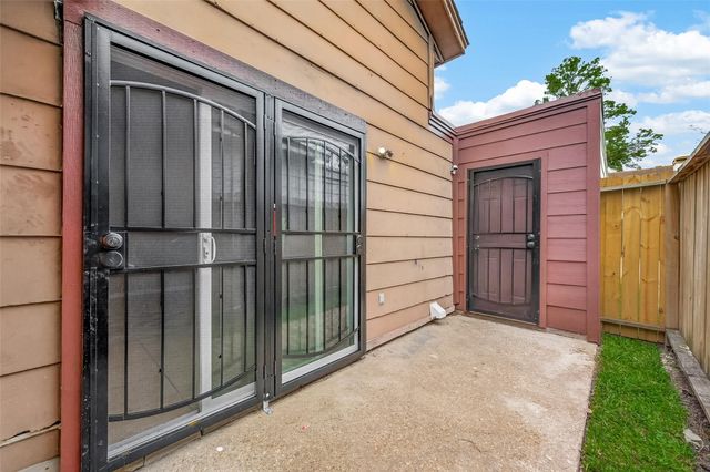 12239 W Village Drive C, Houston, TX 77039