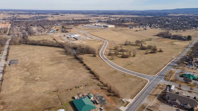 Viney Grove, Prairie Grove, AR 72753