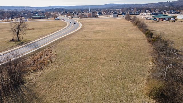 Viney Grove, Prairie Grove, AR 72753