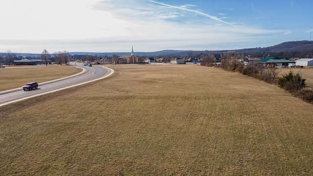 Viney Grove, Prairie Grove, AR 72753