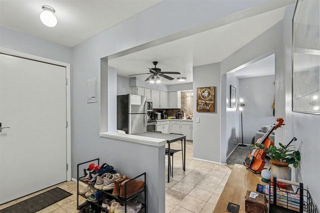 626 Lynn Avenue 44, Kalamazoo, MI 49008