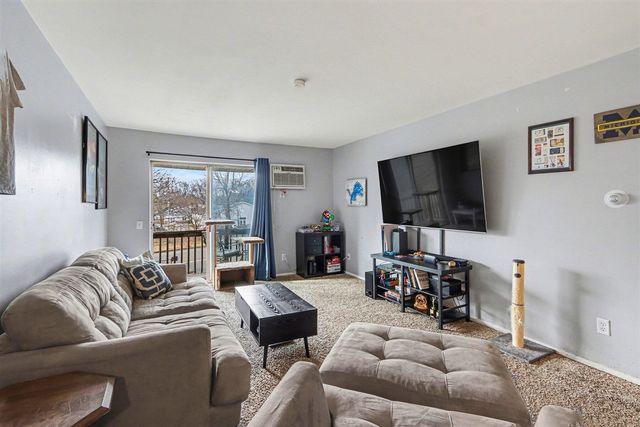 626 Lynn Avenue 44, Kalamazoo, MI 49008