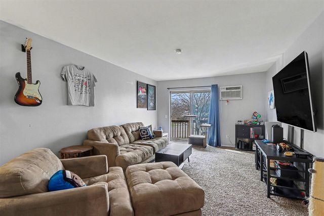 626 Lynn Avenue 44, Kalamazoo, MI 49008