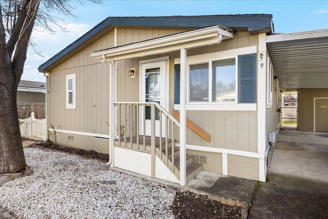 633 E Archwood Drive UNIT 59, Eagle Point, OR 97524