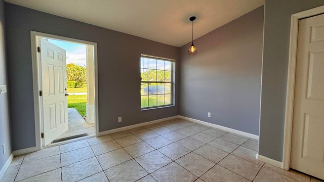 1290 Riverside Circle, Wellington, FL 33414