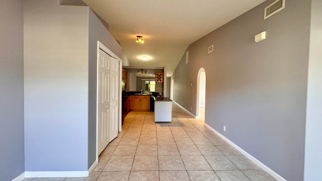 1290 Riverside Circle, Wellington, FL 33414