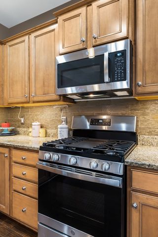 220 Old Towne Dr, Mount Juliet, TN 37122
