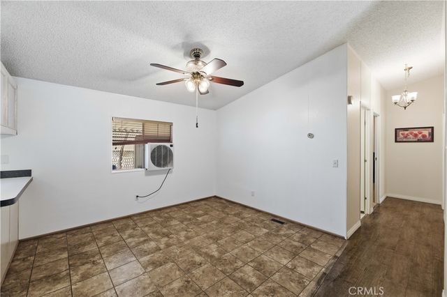 1030 E Avenue S, Palmdale, CA 93550