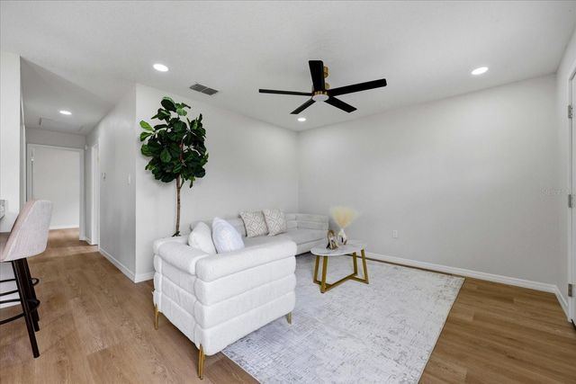 3307 HICKMAN AVENUE, Plant City, FL 33563
