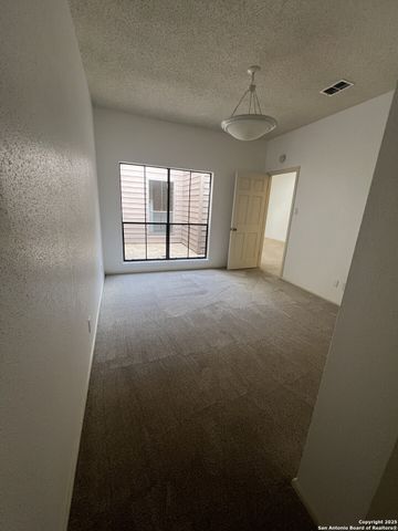 516 Thelma, Olmos Park, TX 78212