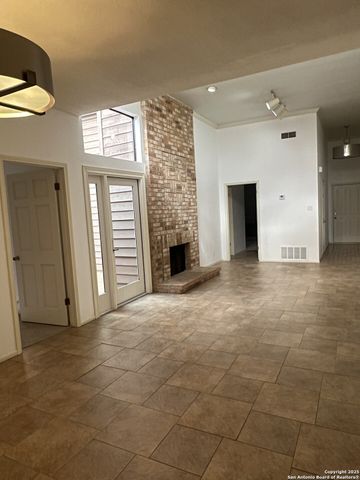 516 Thelma, Olmos Park, TX 78212