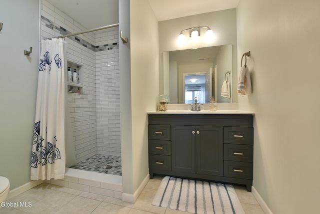 410 Cedar Run, Rensselaer, NY 12144