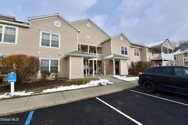 410 Cedar Run, Rensselaer, NY 12144