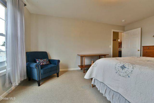 410 Cedar Run, Rensselaer, NY 12144