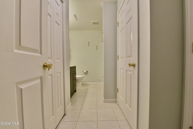 410 Cedar Run, Rensselaer, NY 12144