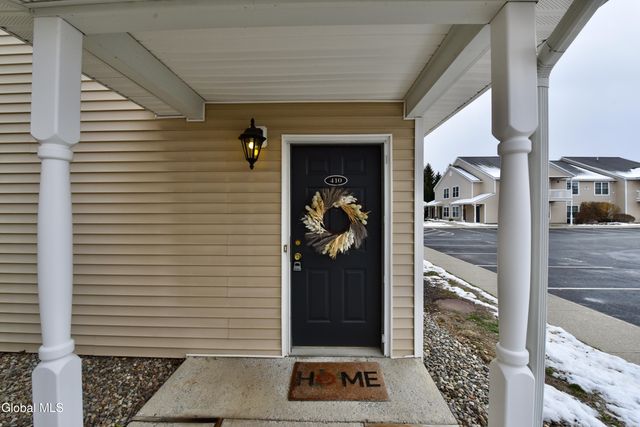 410 Cedar Run, Rensselaer, NY 12144