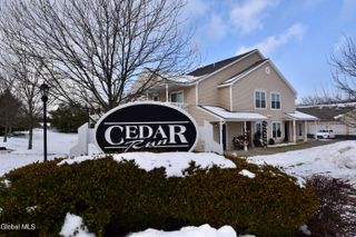 410 Cedar Run, Rensselaer, NY 12144