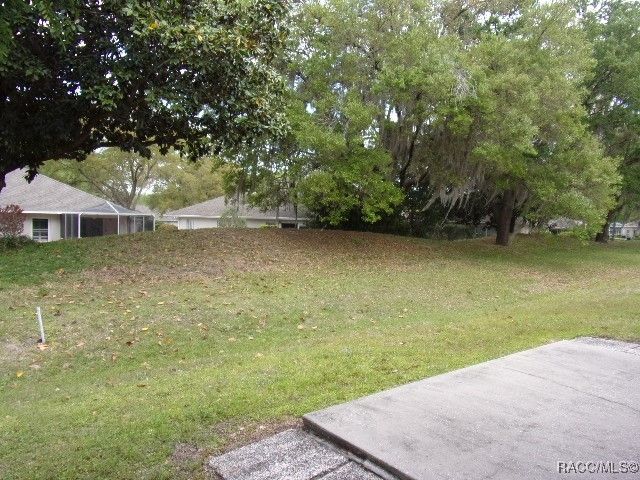 6337 W Lexington Drive, Crystal River, FL 34429