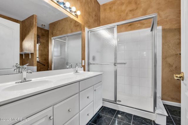 1 Summerfield Drive, Lakewood, NJ 08701