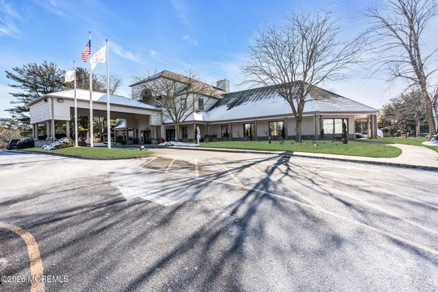 1 Summerfield Drive, Lakewood, NJ 08701