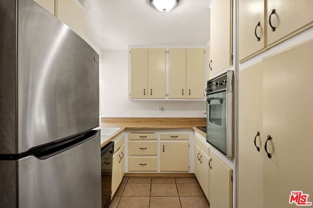 5625 Windsor Way 211, Culver City, CA 90230