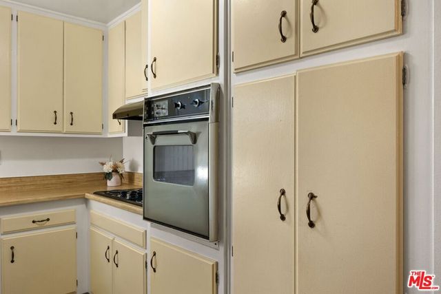 5625 Windsor Way 211, Culver City, CA 90230