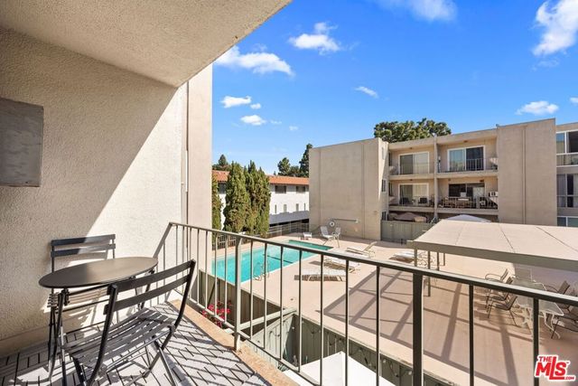 5625 Windsor Way 211, Culver City, CA 90230