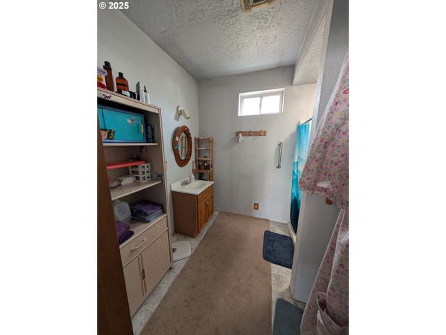 1408 T Ave, La Grande, OR 97850