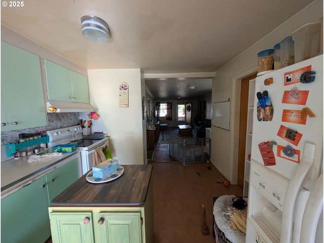 1408 T Ave, La Grande, OR 97850