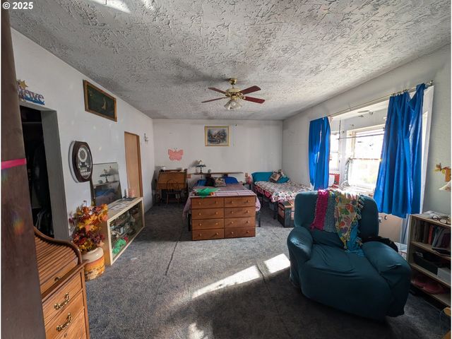 1408 T Ave, La Grande, OR 97850