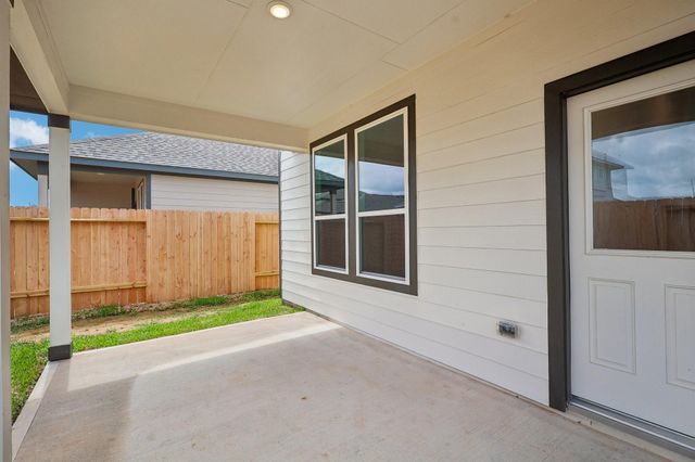 3037 Plateau Drive, Brookshire, TX 77423