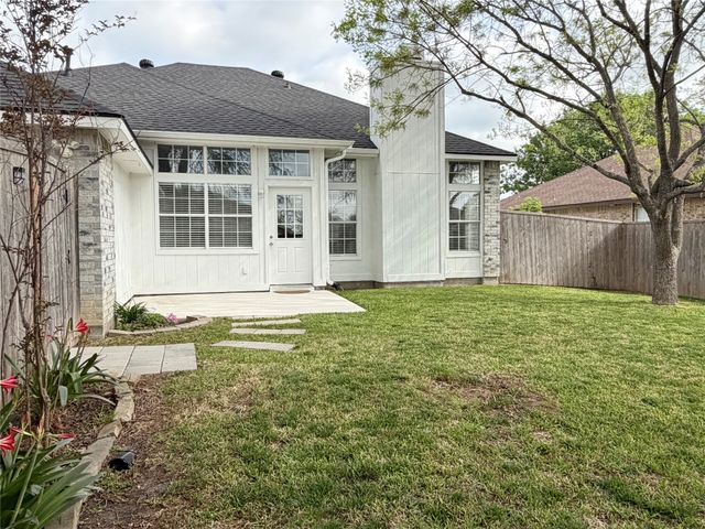 609 W Oak Street, Wylie, TX 75098