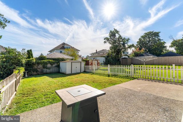 38 N ENOLA DR, Enola, PA 17025