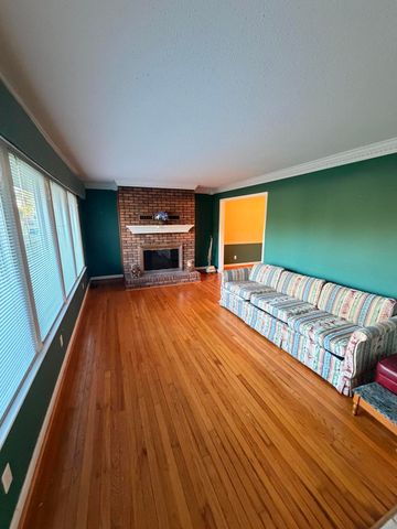 1815 Clayton Drive, Chattanooga, TN 37421