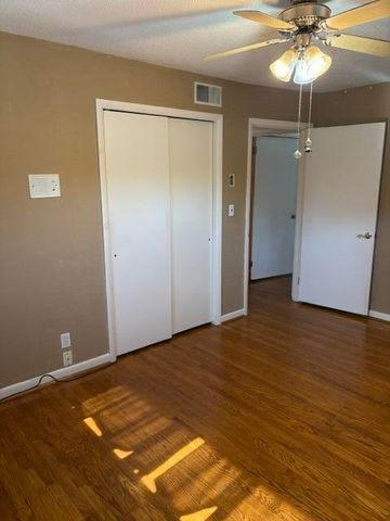 1815 Clayton Drive, Chattanooga, TN 37421