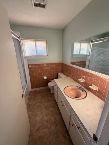 1815 Clayton Drive, Chattanooga, TN 37421