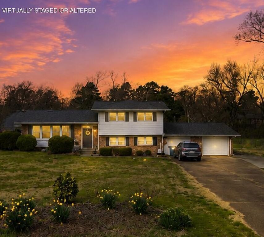 1815 Clayton Drive, Chattanooga, TN 37421