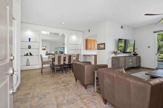 48 Pebble Beach Drive, Rancho Mirage, CA 92270
