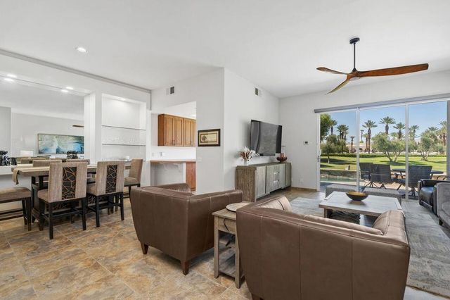 48 Pebble Beach Drive, Rancho Mirage, CA 92270