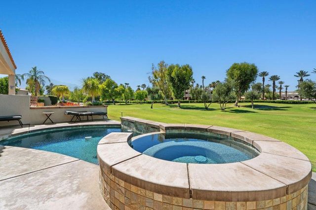 48 Pebble Beach Drive, Rancho Mirage, CA 92270