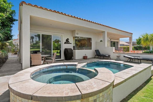 48 Pebble Beach Drive, Rancho Mirage, CA 92270