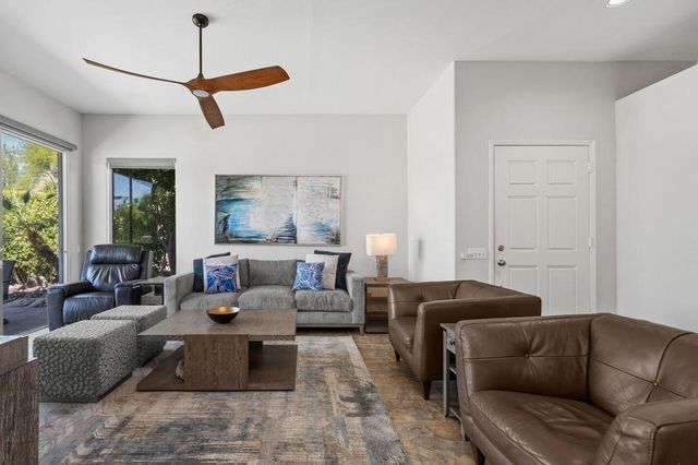48 Pebble Beach Drive, Rancho Mirage, CA 92270