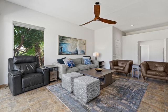 48 Pebble Beach Drive, Rancho Mirage, CA 92270