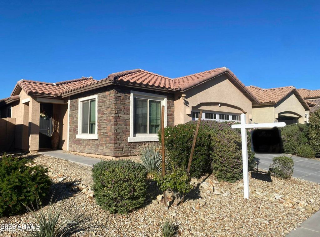 1728 W COTTONWOOD Lane, Phoenix, AZ 85045