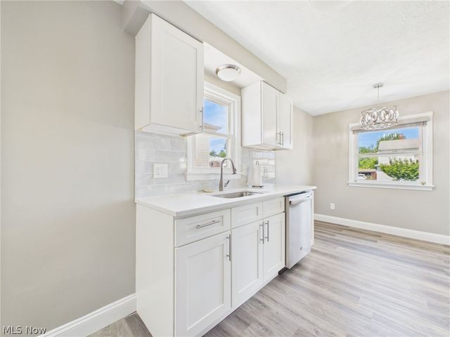 4315 Russell Avenue, Parma, OH 44134