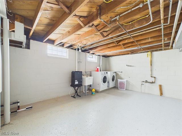 4315 Russell Avenue, Parma, OH 44134