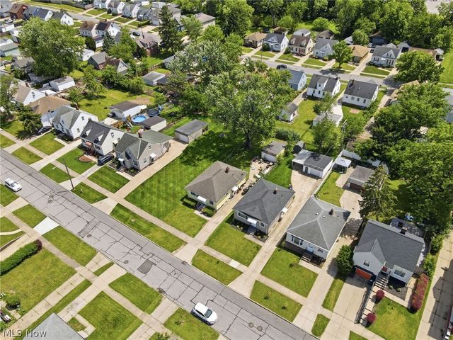 4315 Russell Avenue, Parma, OH 44134
